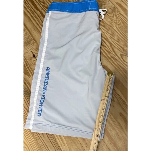 American Fighter Men's 38 Gray Blue Stretch Board Shorts Swimwear Workout - Picture 5 of 5